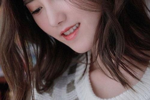 elles喷泉在线视频,探寻神秘水景背后的故事